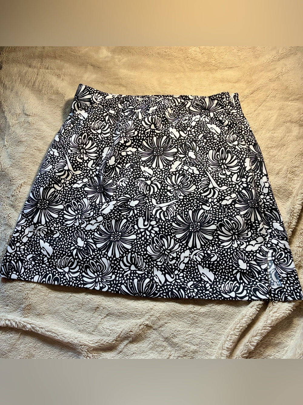Coral Bay Black & White Floral Mini Skort